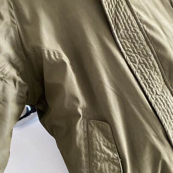 TNA Parka - Picture 7 of 9